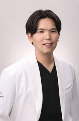 前川 裕貴(脳神経内科専門医・頭痛専門医)